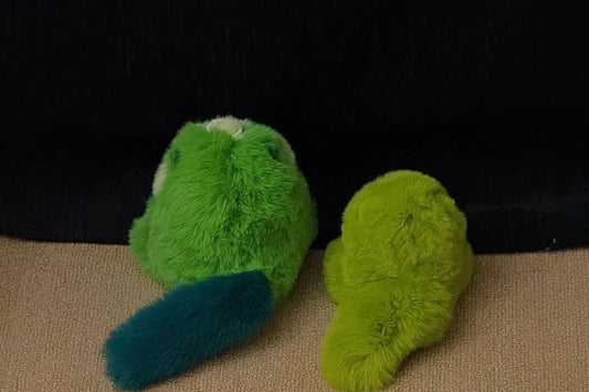 🌟 Introducing FUFUSOUL × West Lake: An Aromatic Plush Journey to "The Breathing Scenery of Jiangnan" 🌟